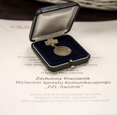 Medal of a Distinguished PZL-Świdnik Employee
