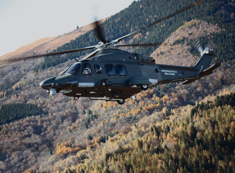 AW139